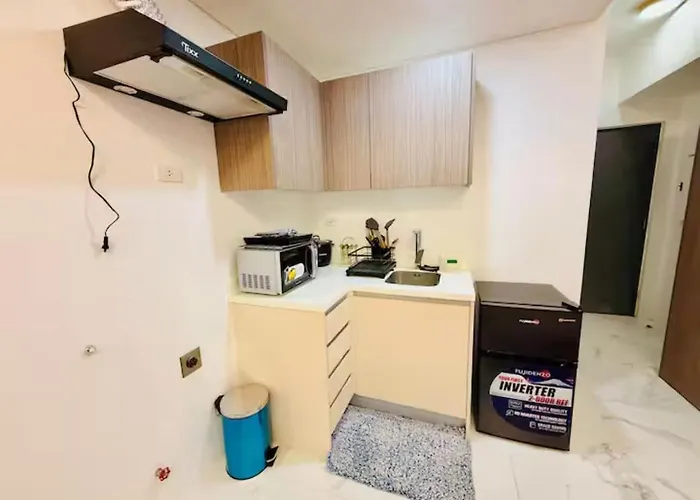 In Eastwood - Eastwood B - By Premiere 4*